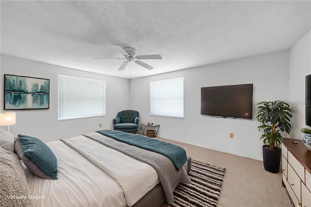 For Sale: $310,000 (3 beds, 2 baths, 1548 Square Feet)