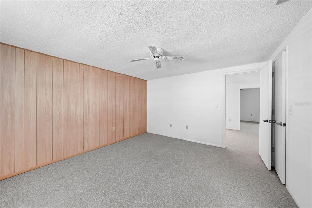 For Sale: $310,000 (3 beds, 2 baths, 1548 Square Feet)