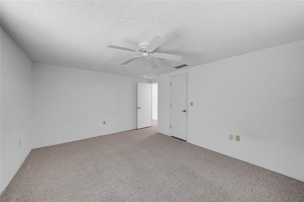 For Sale: $310,000 (3 beds, 2 baths, 1548 Square Feet)