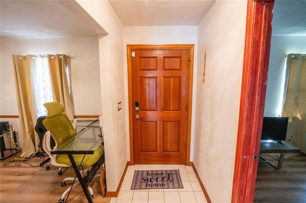 For Sale: $325,000 (3 beds, 2 baths, 1859 Square Feet)