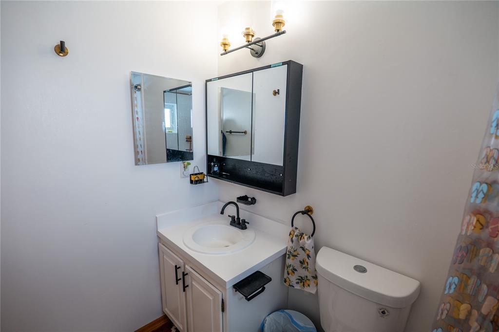 For Sale: $325,000 (3 beds, 2 baths, 1859 Square Feet)