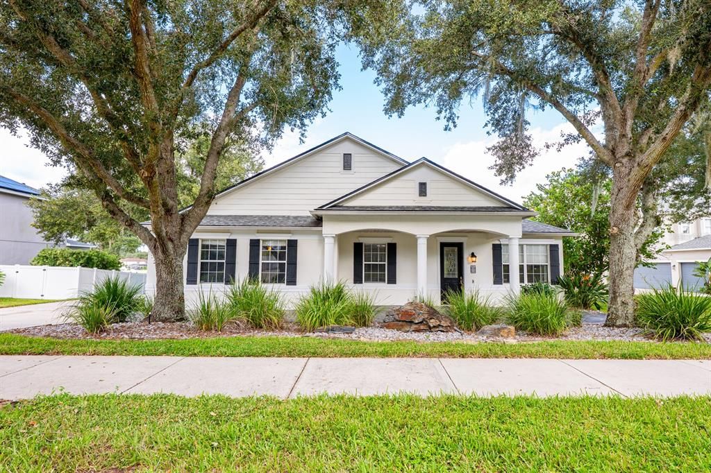 最近售出: $500,000 (4 贝兹, 2 浴室, 2365 平方英尺)