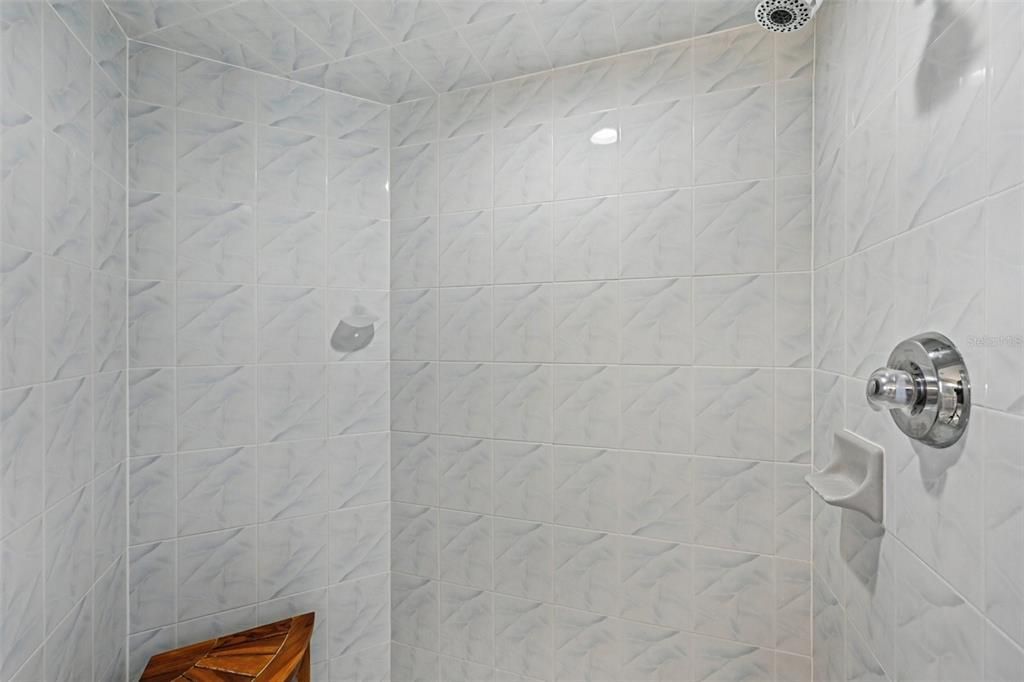 На продажу: $415,000 (3 спален, 2 ванн, 1513 Квадратных фут)