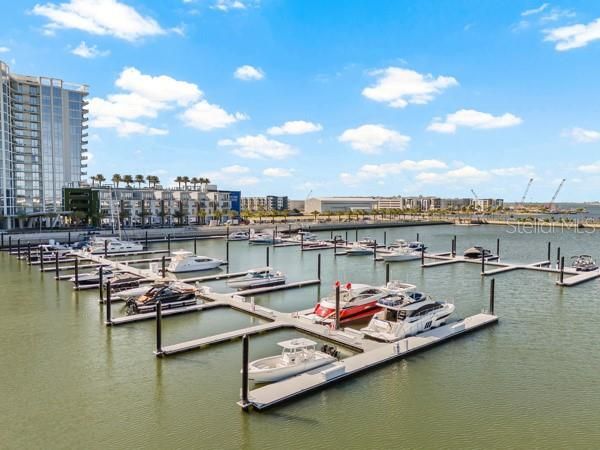 For Sale: $1,099,999 (2 beds, 2 baths, 1723 Square Feet)