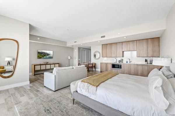 For Sale: $1,099,999 (2 beds, 2 baths, 1723 Square Feet)