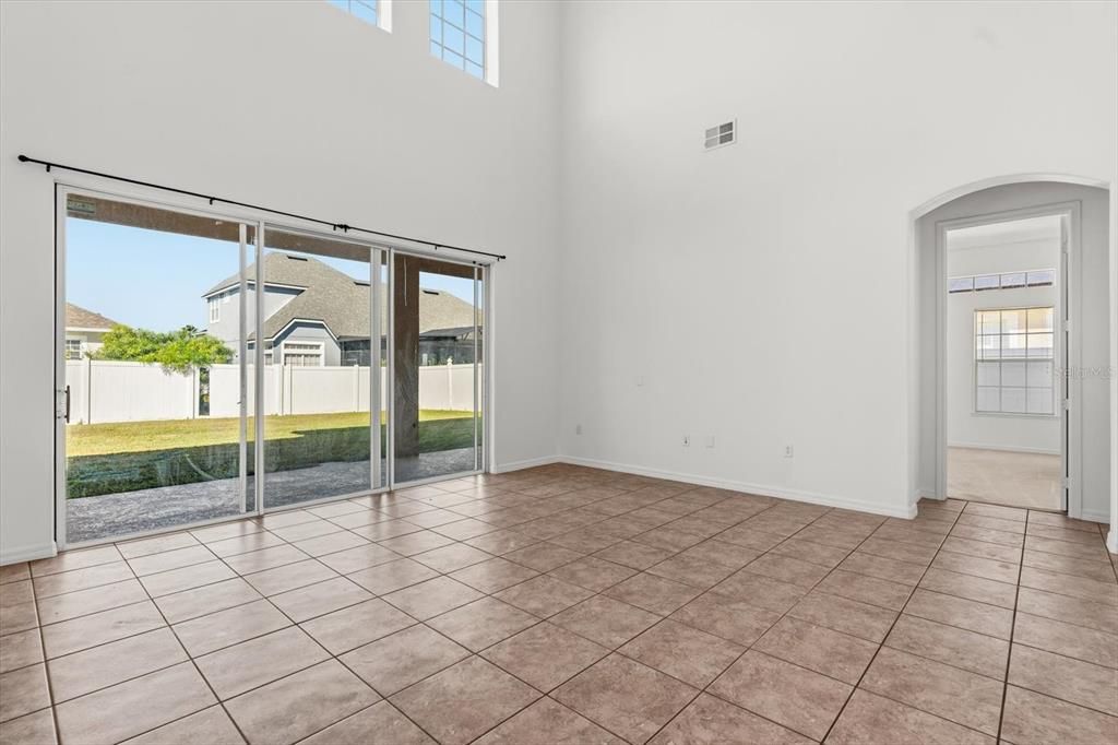 待售: $700,000 (4 贝兹, 3 浴室, 3261 平方英尺)