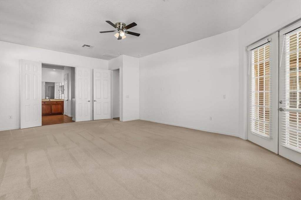 待售: $700,000 (4 贝兹, 3 浴室, 3261 平方英尺)