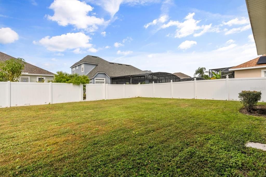 待售: $700,000 (4 贝兹, 3 浴室, 3261 平方英尺)