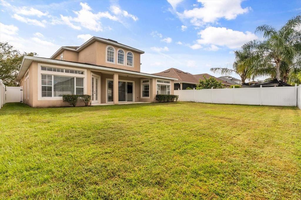 待售: $700,000 (4 贝兹, 3 浴室, 3261 平方英尺)