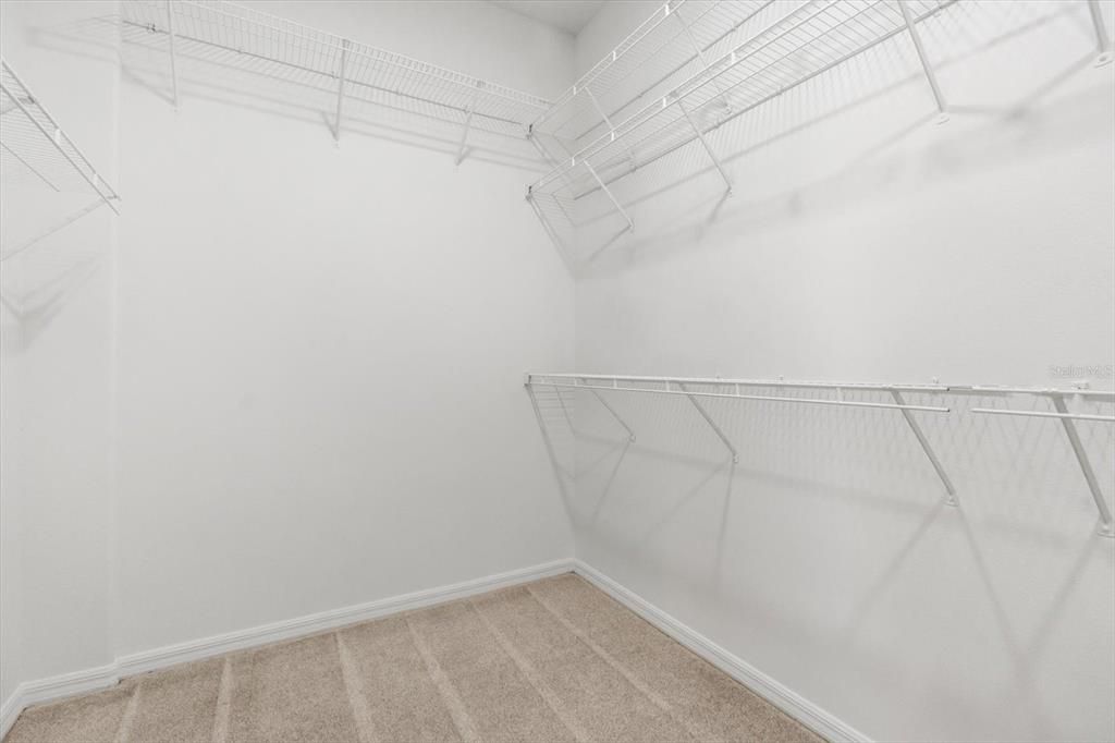 待售: $700,000 (4 贝兹, 3 浴室, 3261 平方英尺)