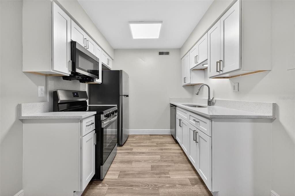 For Rent: $1,547 (1 beds, 1 baths, 610 Square Feet)