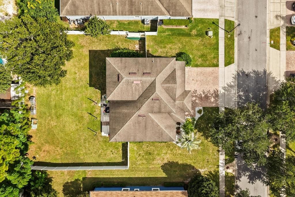 Activo con contrato: $579,000 (4 camas, 2 baños, 2533 Pies cuadrados)