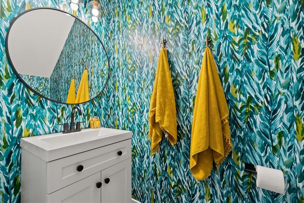 Activo con contrato: $579,000 (4 camas, 2 baños, 2533 Pies cuadrados)