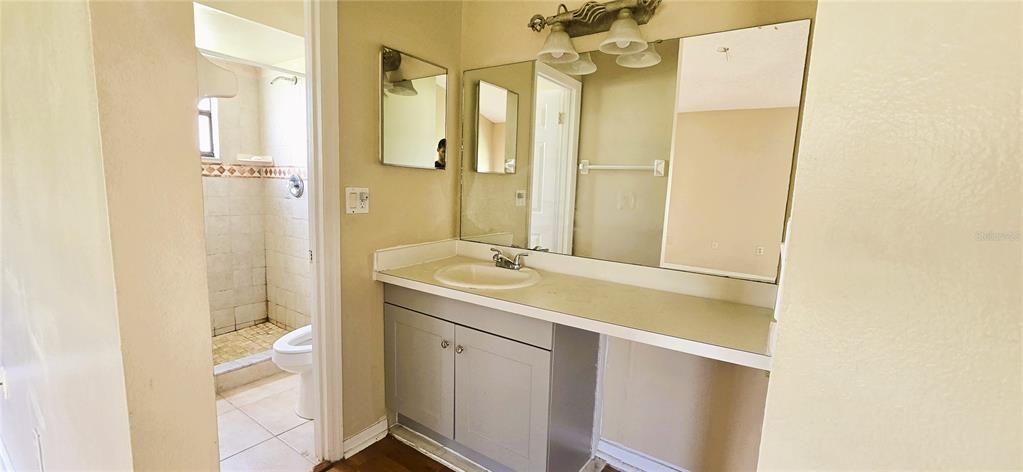 For Sale: $280,000 (3 beds, 2 baths, 1422 Square Feet)