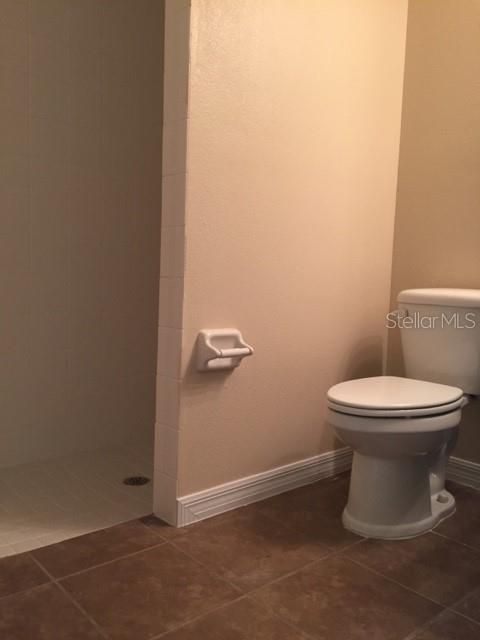 Active With Contract: $1,695 (3 beds, 2 baths, 1370 Square Feet)