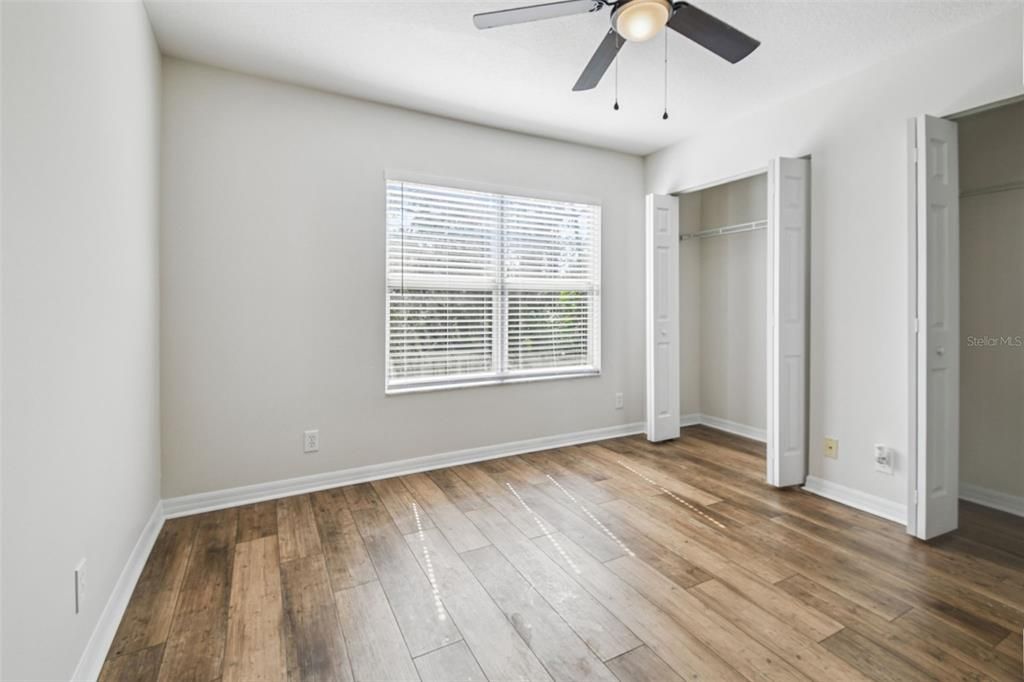 For Sale: $225,000 (2 beds, 2 baths, 1254 Square Feet)