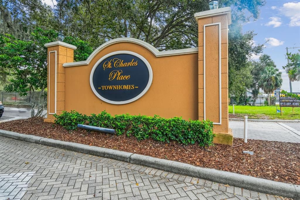 For Sale: $225,000 (2 beds, 2 baths, 1254 Square Feet)