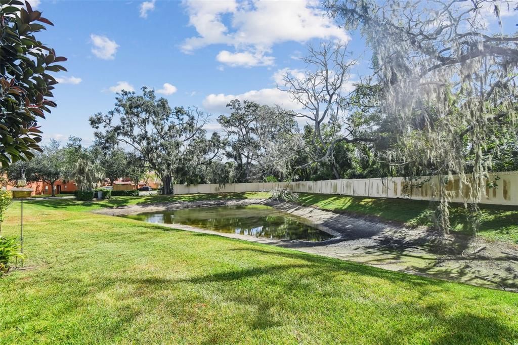 For Sale: $225,000 (2 beds, 2 baths, 1254 Square Feet)