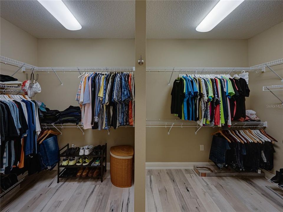 Active With Contract: $497,000 (3 beds, 2 baths, 2175 Square Feet)