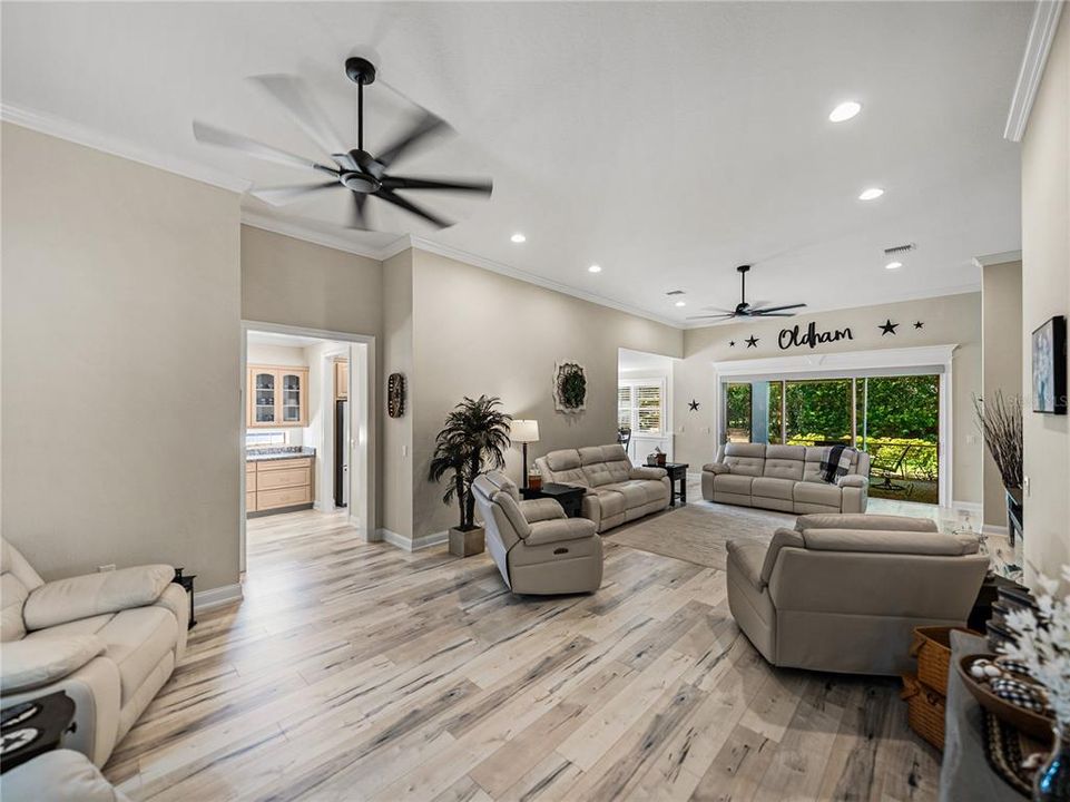 Active With Contract: $497,000 (3 beds, 2 baths, 2175 Square Feet)