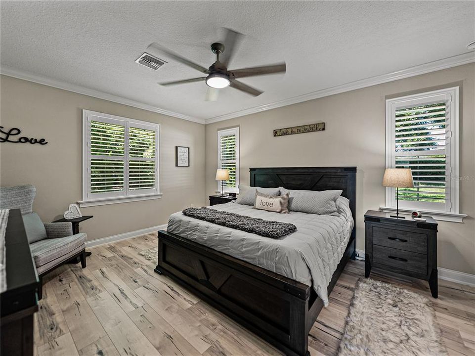 Active With Contract: $497,000 (3 beds, 2 baths, 2175 Square Feet)