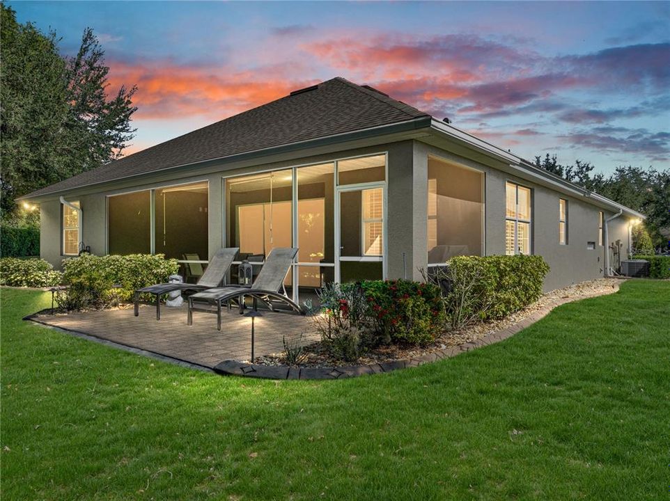 Active With Contract: $497,000 (3 beds, 2 baths, 2175 Square Feet)