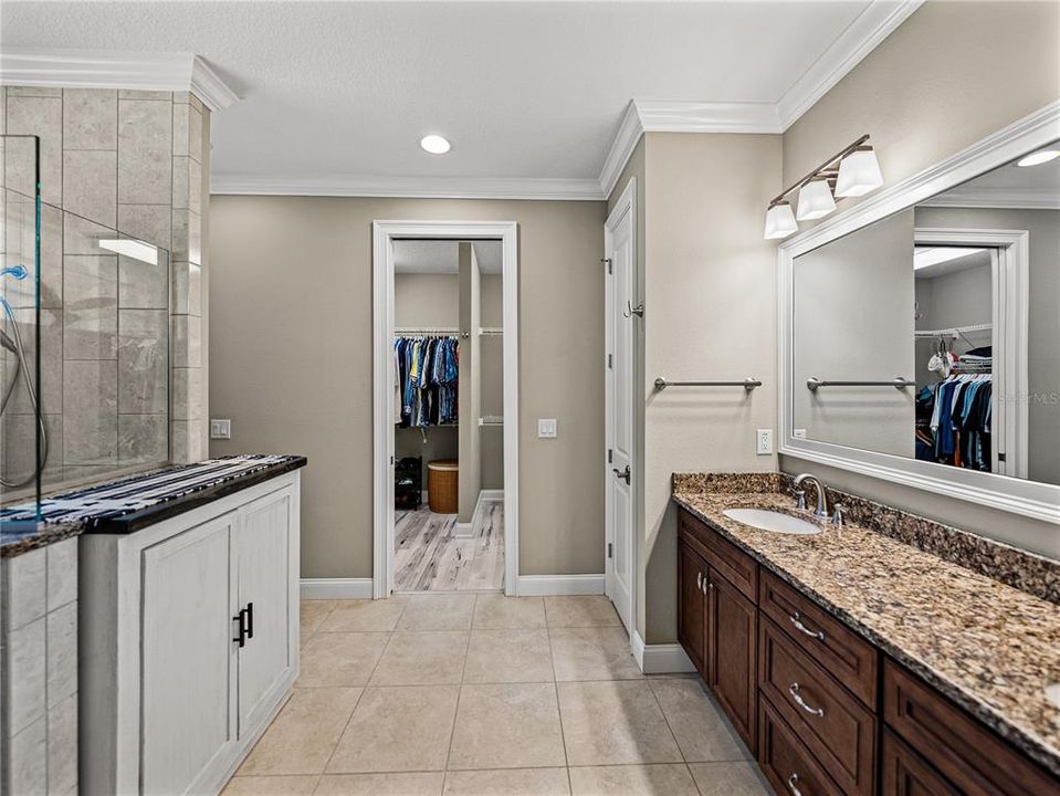 Active With Contract: $497,000 (3 beds, 2 baths, 2175 Square Feet)