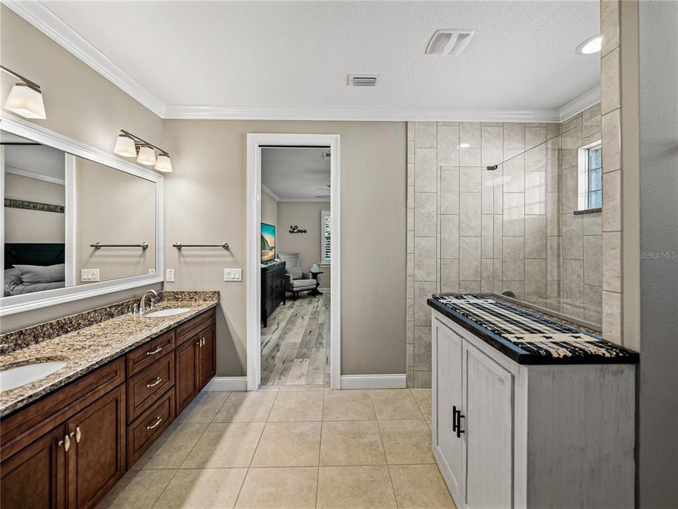 Active With Contract: $497,000 (3 beds, 2 baths, 2175 Square Feet)