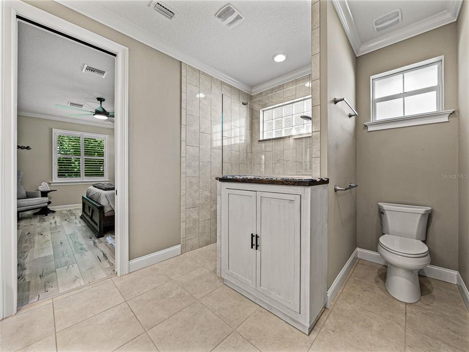 Active With Contract: $497,000 (3 beds, 2 baths, 2175 Square Feet)