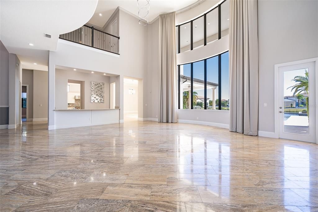 For Rent: $14,800 (6 beds, 7 baths, 7337 Square Feet)