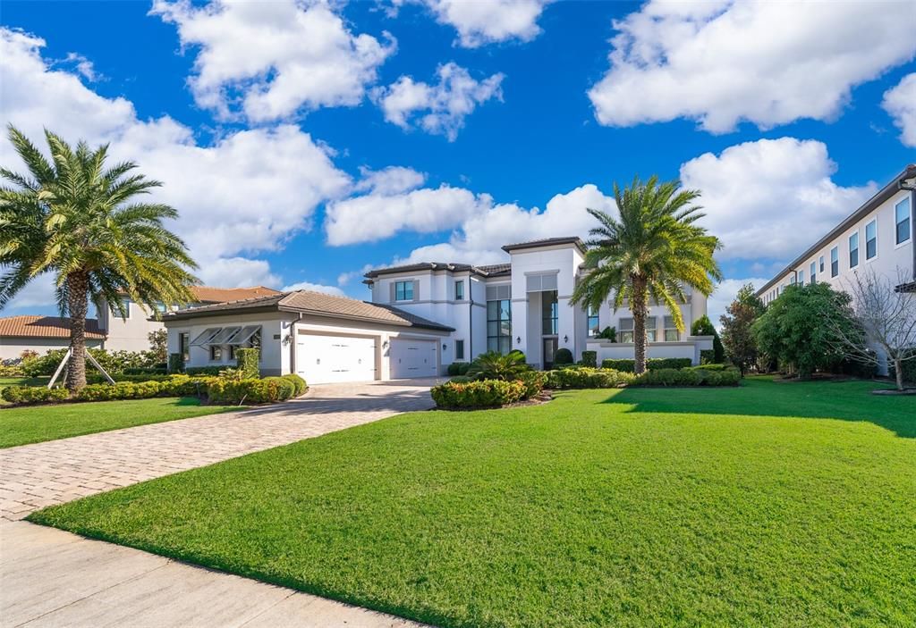 For Rent: $14,800 (6 beds, 7 baths, 7337 Square Feet)