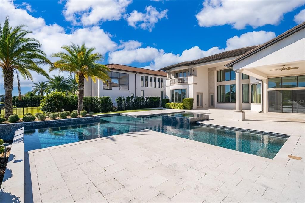 For Rent: $14,800 (6 beds, 7 baths, 7337 Square Feet)