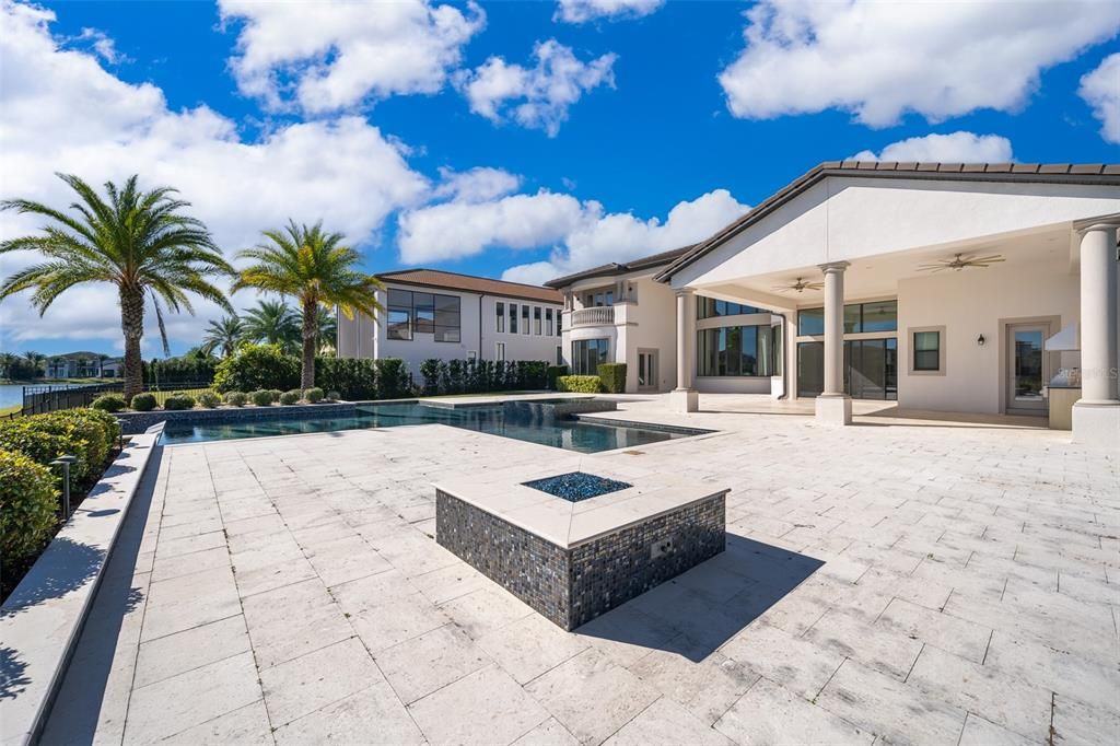 For Rent: $14,800 (6 beds, 7 baths, 7337 Square Feet)