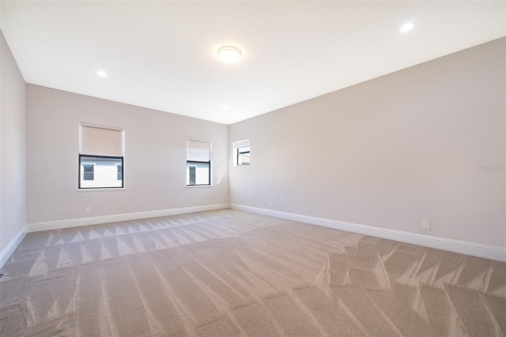 For Rent: $14,800 (6 beds, 7 baths, 7337 Square Feet)