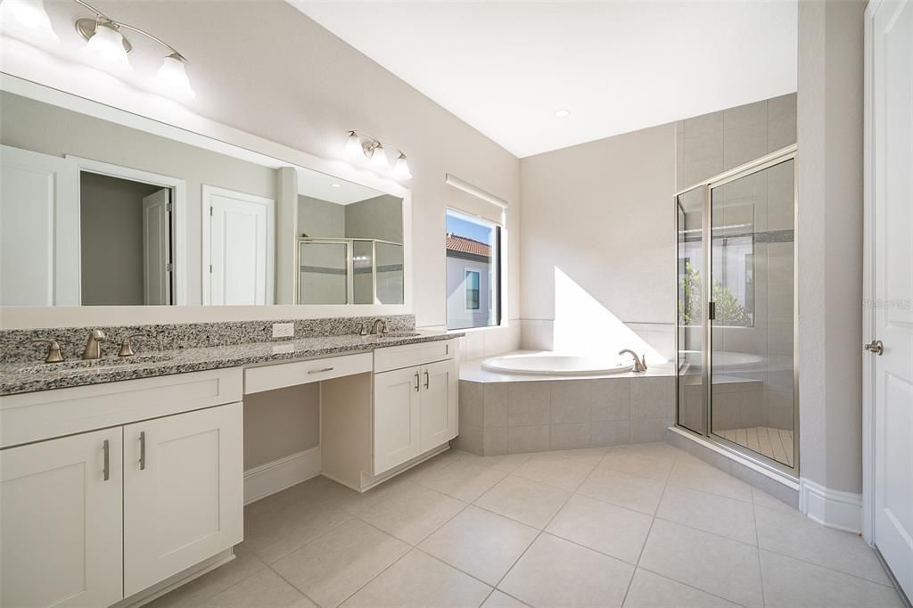 For Rent: $14,800 (6 beds, 7 baths, 7337 Square Feet)