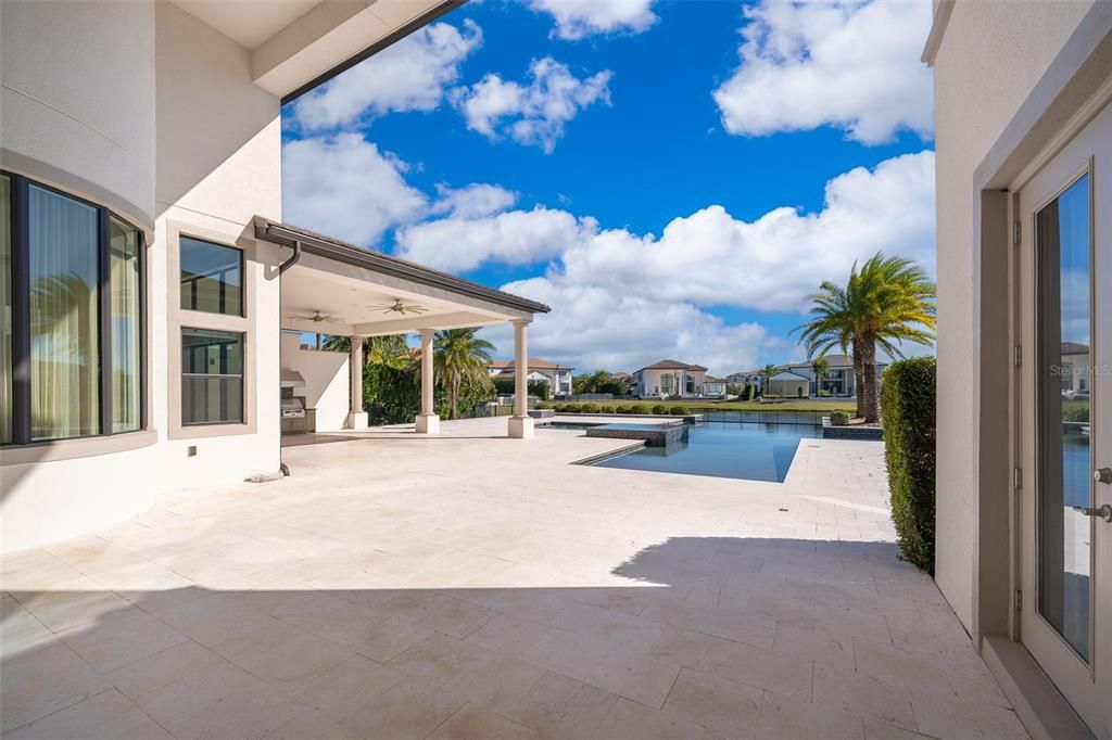 For Rent: $14,800 (6 beds, 7 baths, 7337 Square Feet)