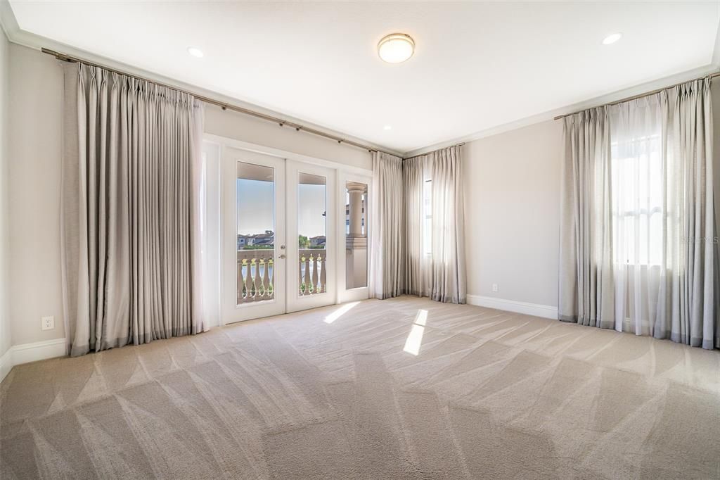 For Rent: $14,800 (6 beds, 7 baths, 7337 Square Feet)