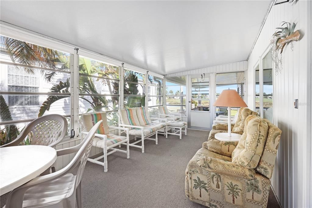 For Sale: $162,000 (2 beds, 2 baths, 1256 Square Feet)