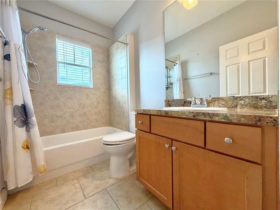 For Rent: $3,299 (3 beds, 2 baths, 1699 Square Feet)