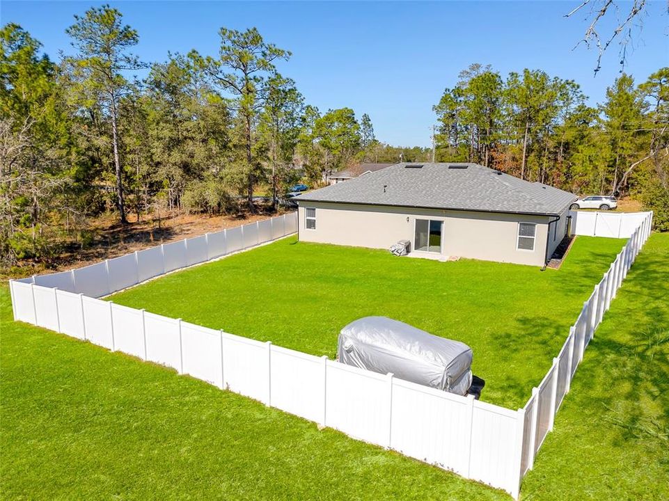 For Sale: $319,000 (4 beds, 2 baths, 1580 Square Feet)