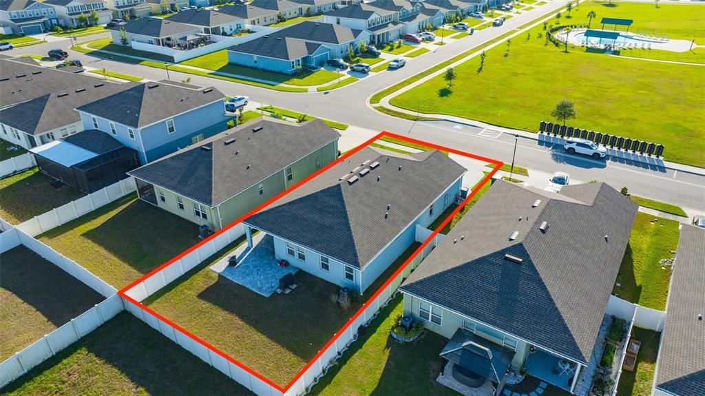 For Sale: $455,000 (4 beds, 2 baths, 2043 Square Feet)