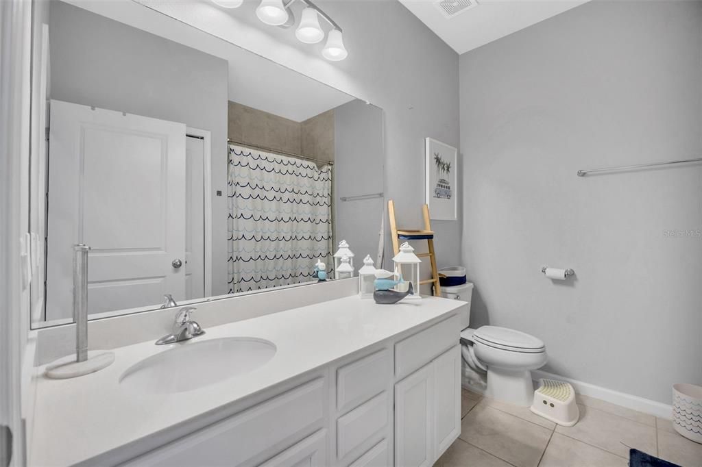 For Sale: $455,000 (4 beds, 2 baths, 2043 Square Feet)