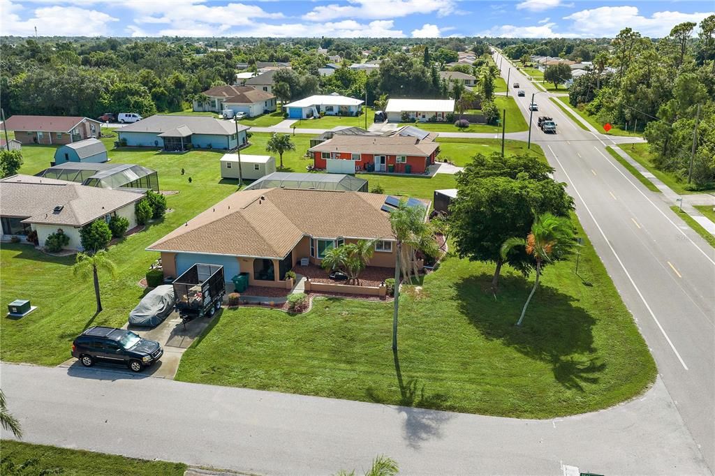 合同活跃: $1,000 (3 贝兹, 2 浴室, 1790 平方英尺)