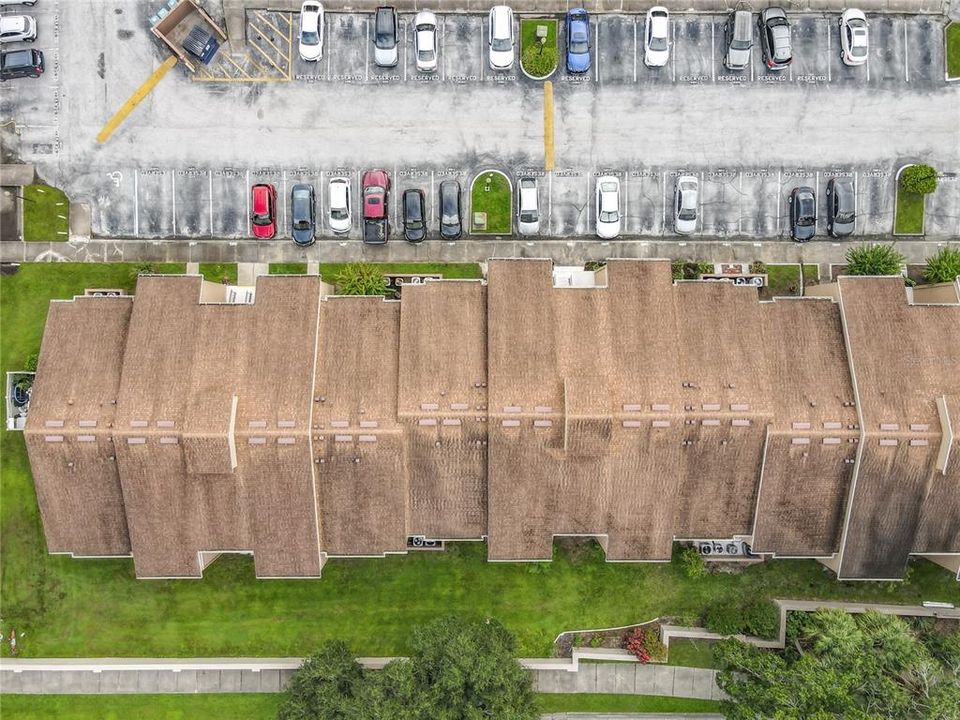 For Sale: $248,900 (2 beds, 2 baths, 1048 Square Feet)