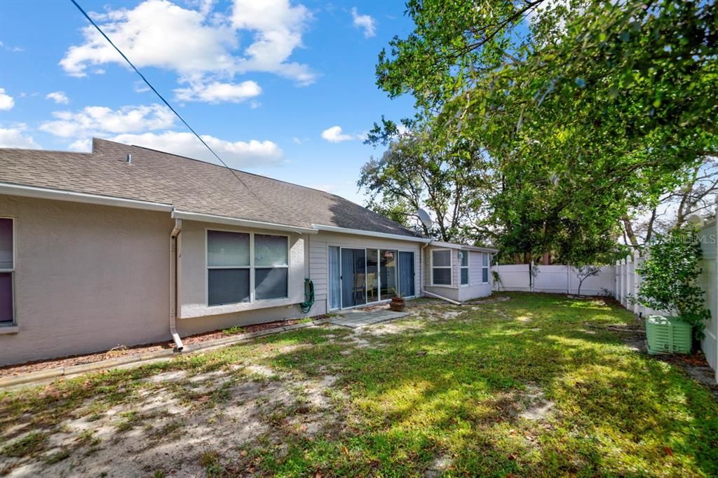 En Venta: $356,628 (3 camas, 2 baños, 2240 Pies cuadrados)