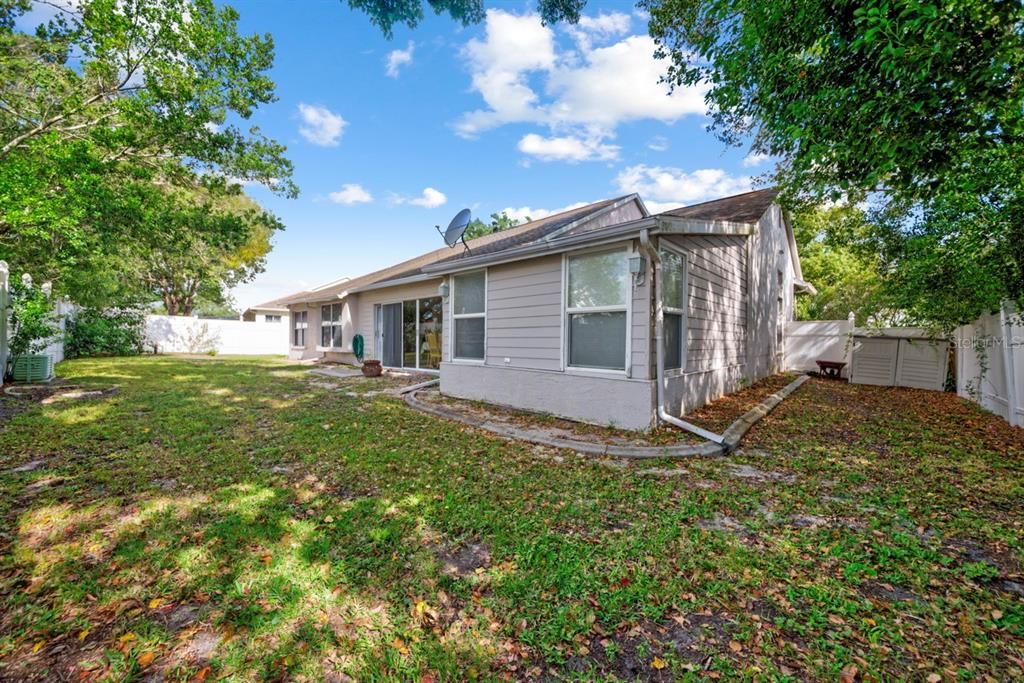 En Venta: $356,628 (3 camas, 2 baños, 2240 Pies cuadrados)