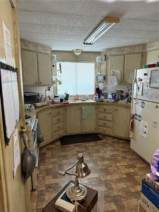 На продажу: $60,000 (2 спален, 2 ванн, 1056 Квадратных фут)