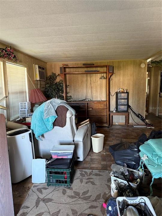 На продажу: $60,000 (2 спален, 2 ванн, 1056 Квадратных фут)