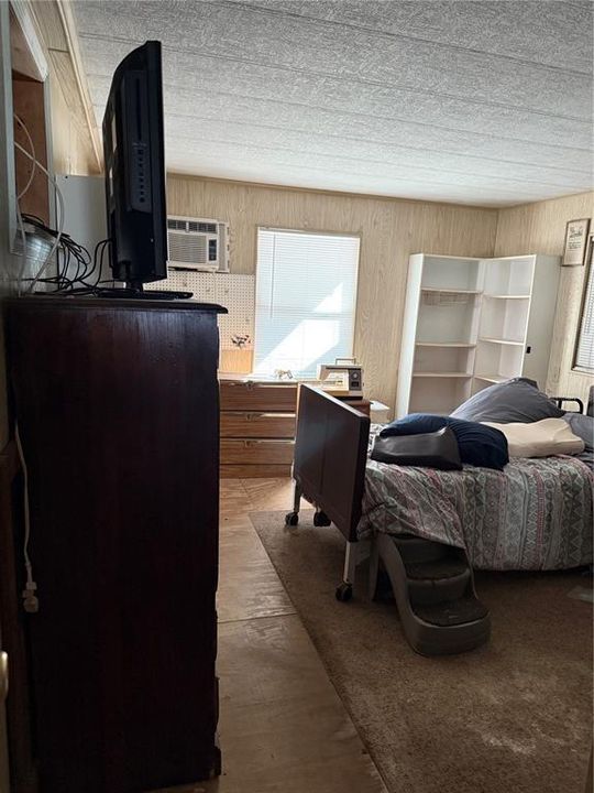 На продажу: $60,000 (2 спален, 2 ванн, 1056 Квадратных фут)