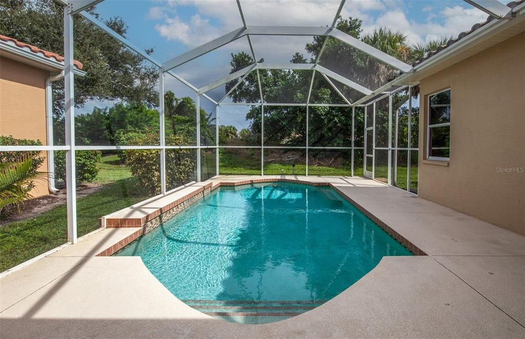 For Sale: $659,000 (3 beds, 2 baths, 1718 Square Feet)